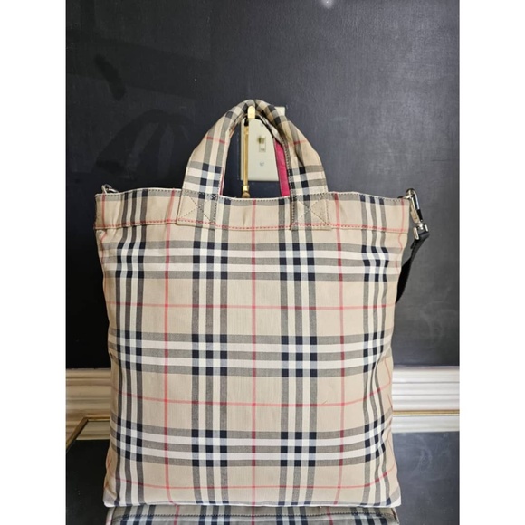Authentic BURBERRY Artie Vintage Check Tote Bag - Picture 3 of 12